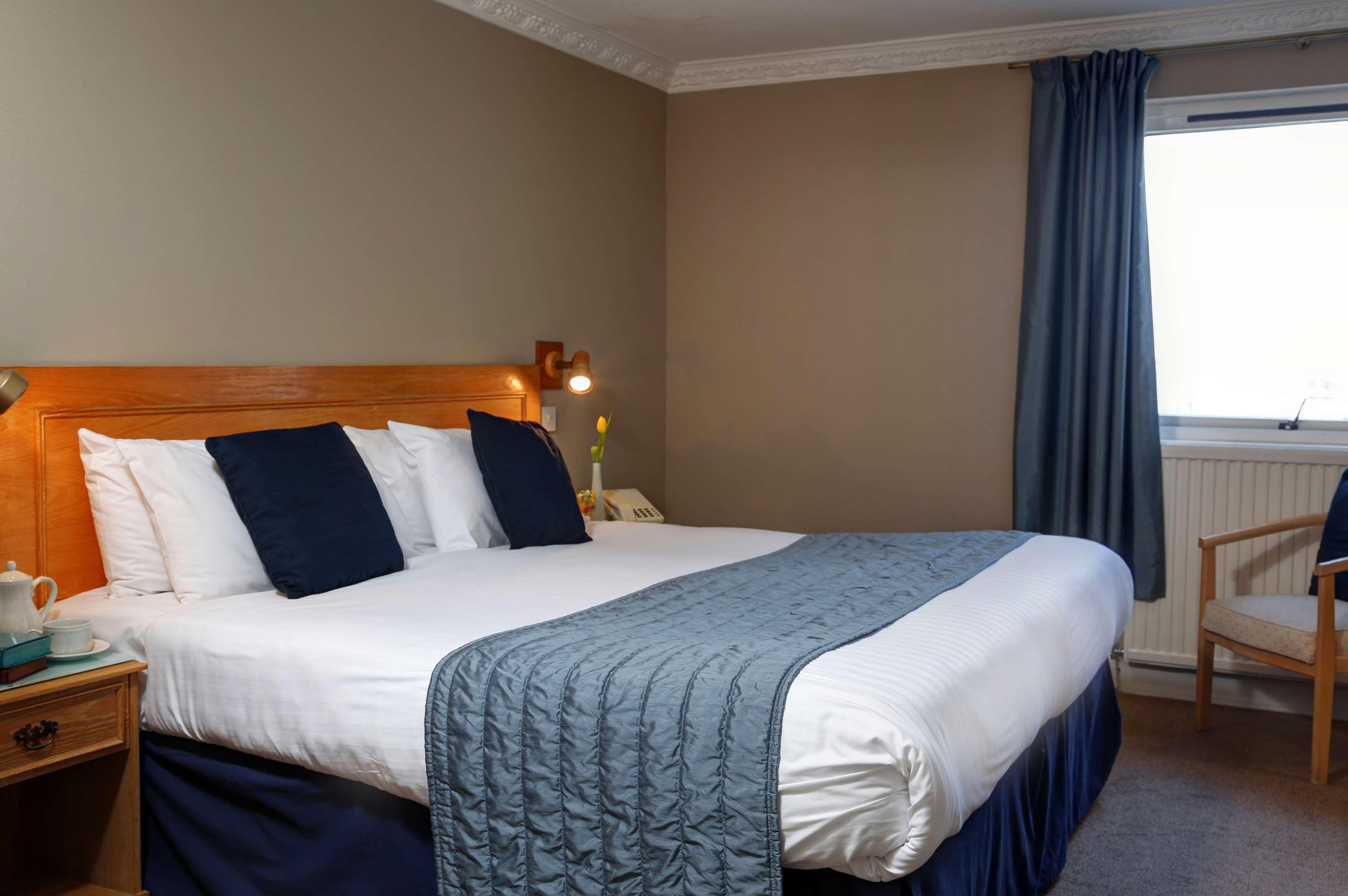 Best Western New Holmwood Hotel Каус Екстер'єр фото